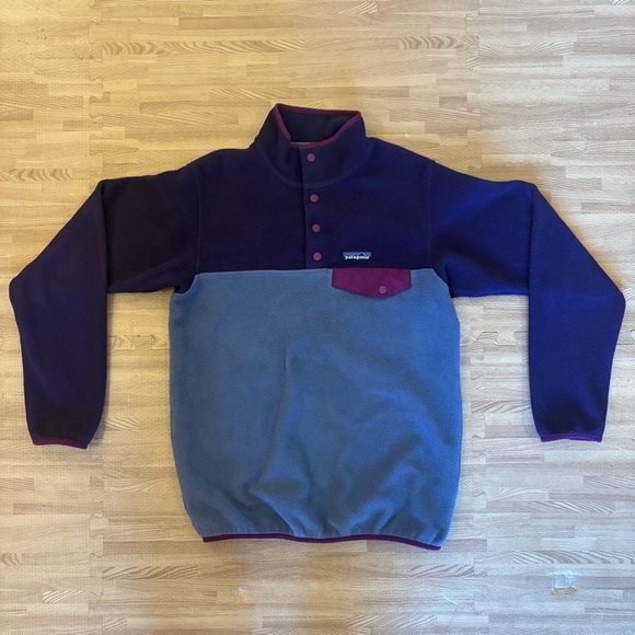 Patagonia Jackets & Blazers - Patagonia Synchilla Snap-T Pullover Women's XS Purple Colorblock Fleece